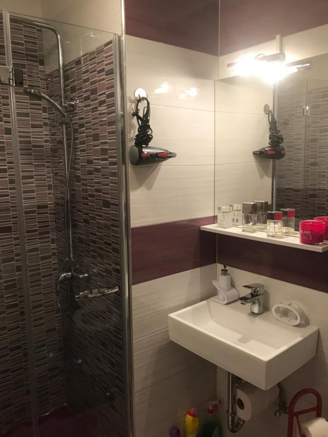 Studio Apartment Yess ,สปลิท ภายนอก รูปภาพ