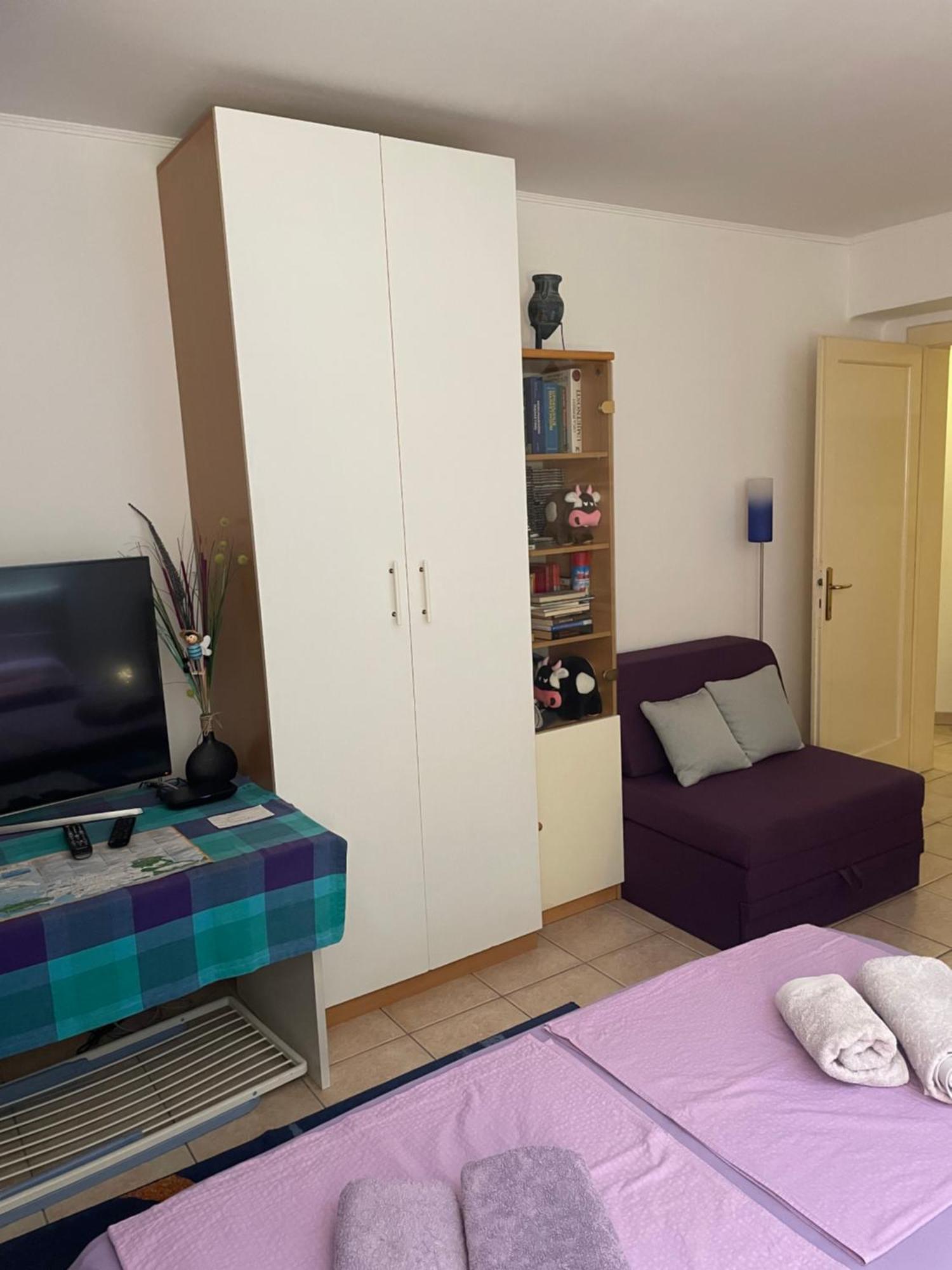 Studio Apartment Yess ,สปลิท ภายนอก รูปภาพ